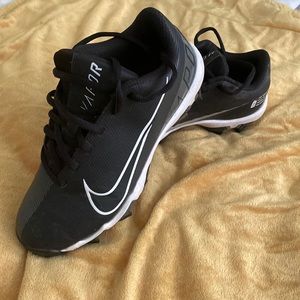 Kids Nike cleats size 3.5Y. Nike Vapor ultrafly